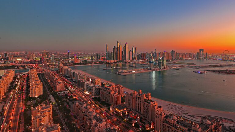 unique-venue-in-dubai-The-View-Dubai-side-tower-sunset